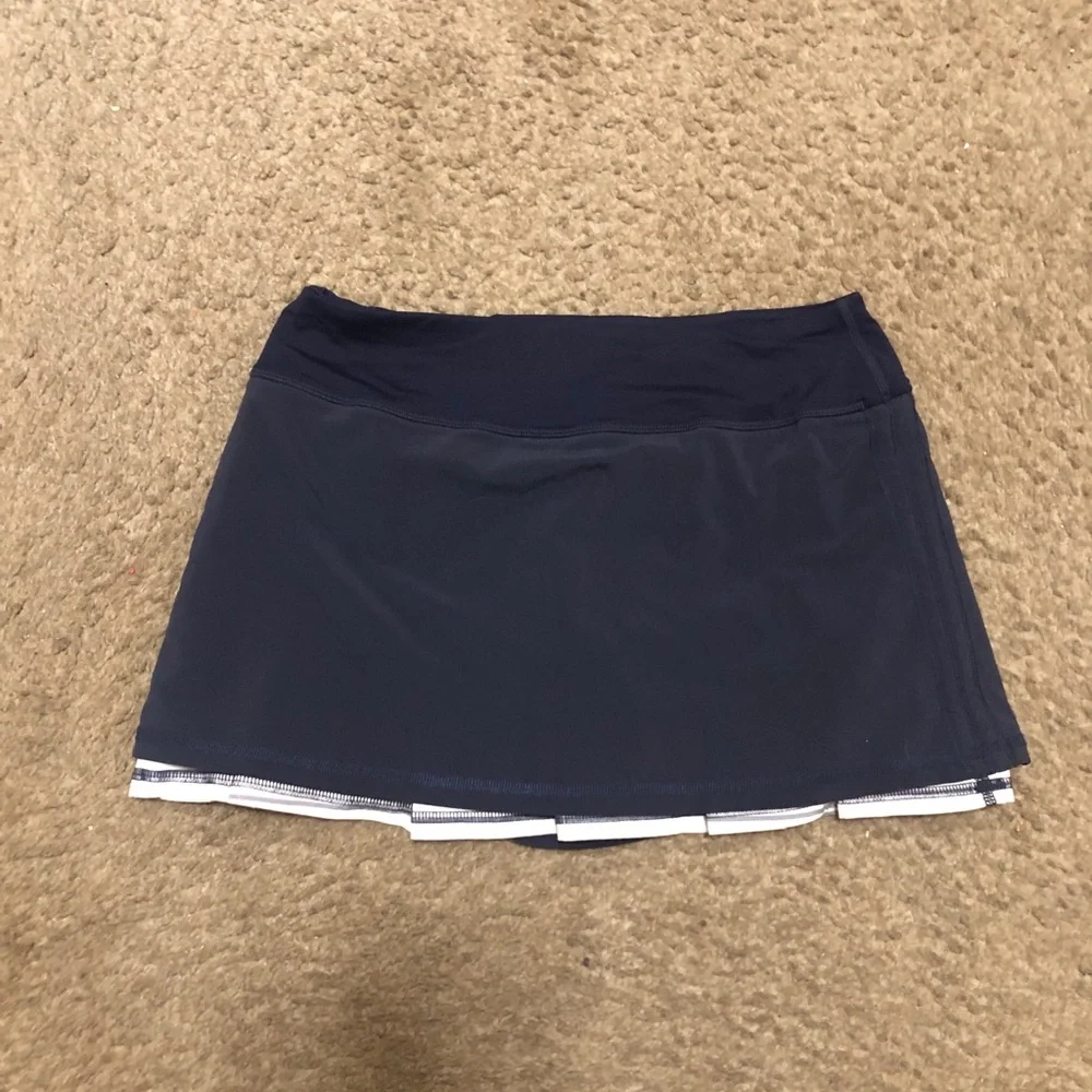 lululemon athletica Navy Athletic Skort size 4